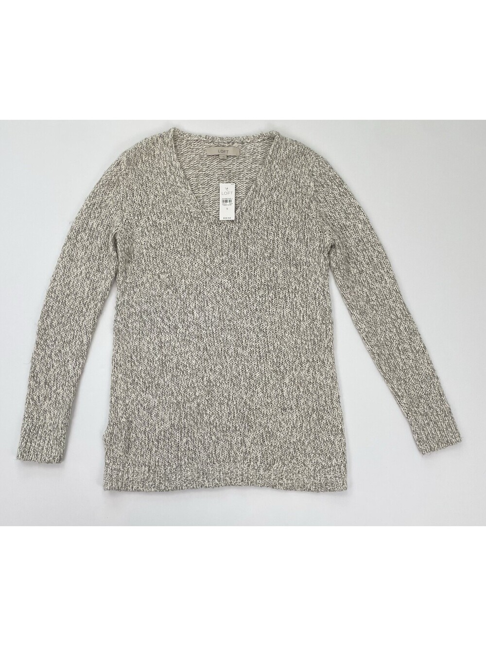 NWT LOFT Heathered Gray White Cable Stitch Knit V Neck Long Sleeve Sweater S